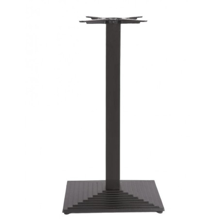 Mesa alta TIBER, negra, base de 110 cms y tapa de 110 x 70 cms. Color a elegir.