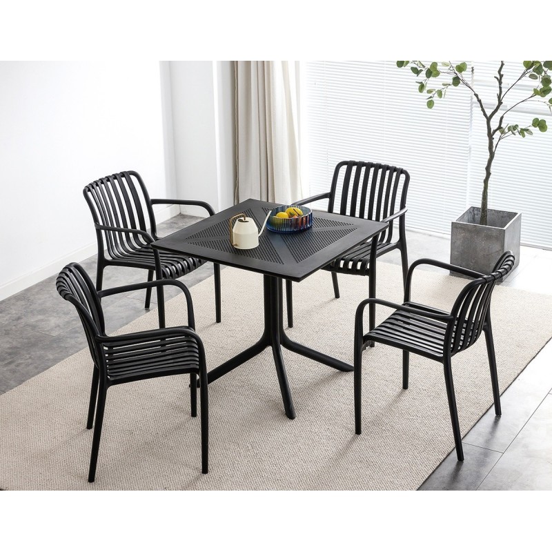 Sillón SALER, apilable, polipropileno negro