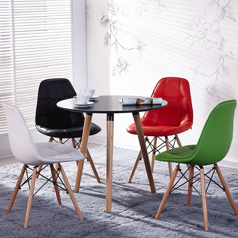 Silla BRISA, madera, similpiel blanca