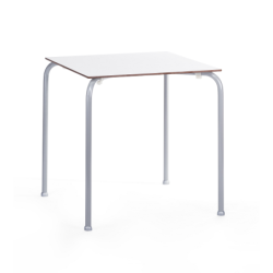 Mesa FERAY, apilable, epoxi plata, tablero fenólico blanco, 69 x 69 cms.